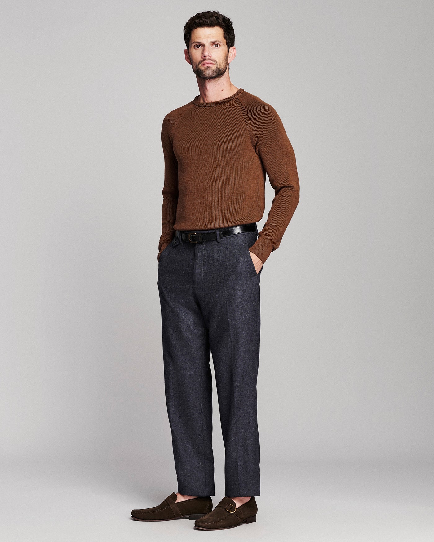 Model is 6'2" wearing size medium.