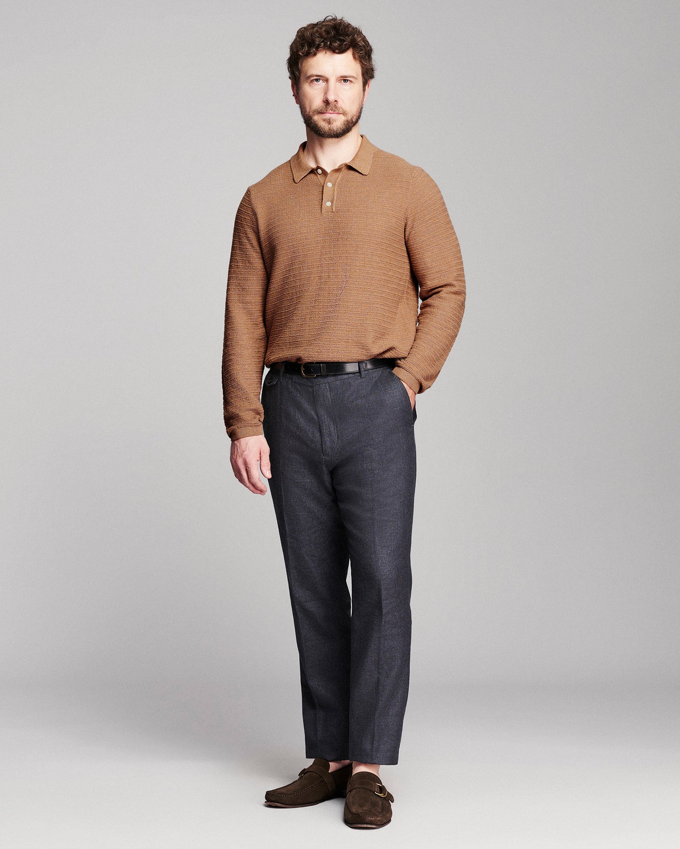 Model is 6'2" wearing size medium.