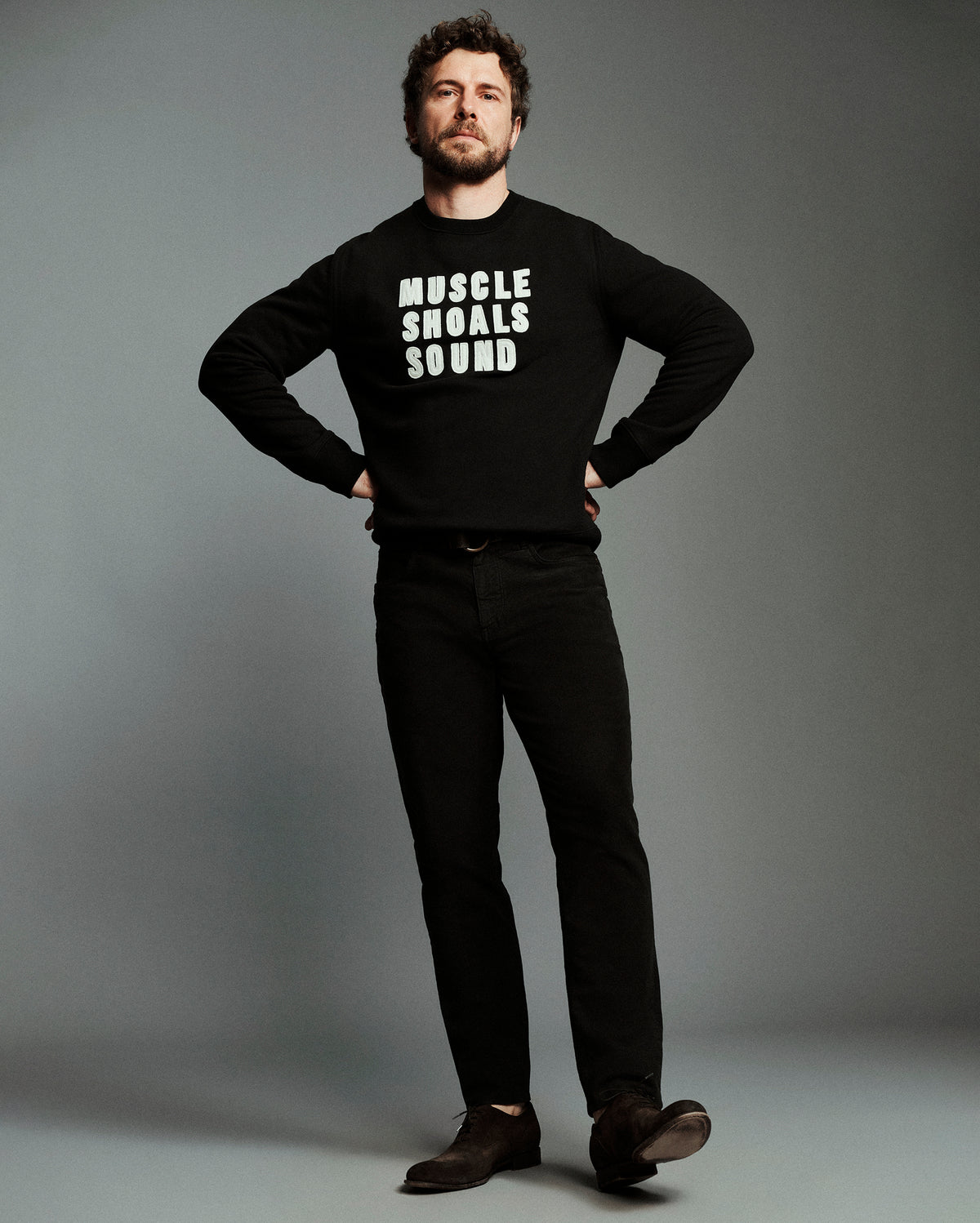 Model is 6'2" wearing size medium.