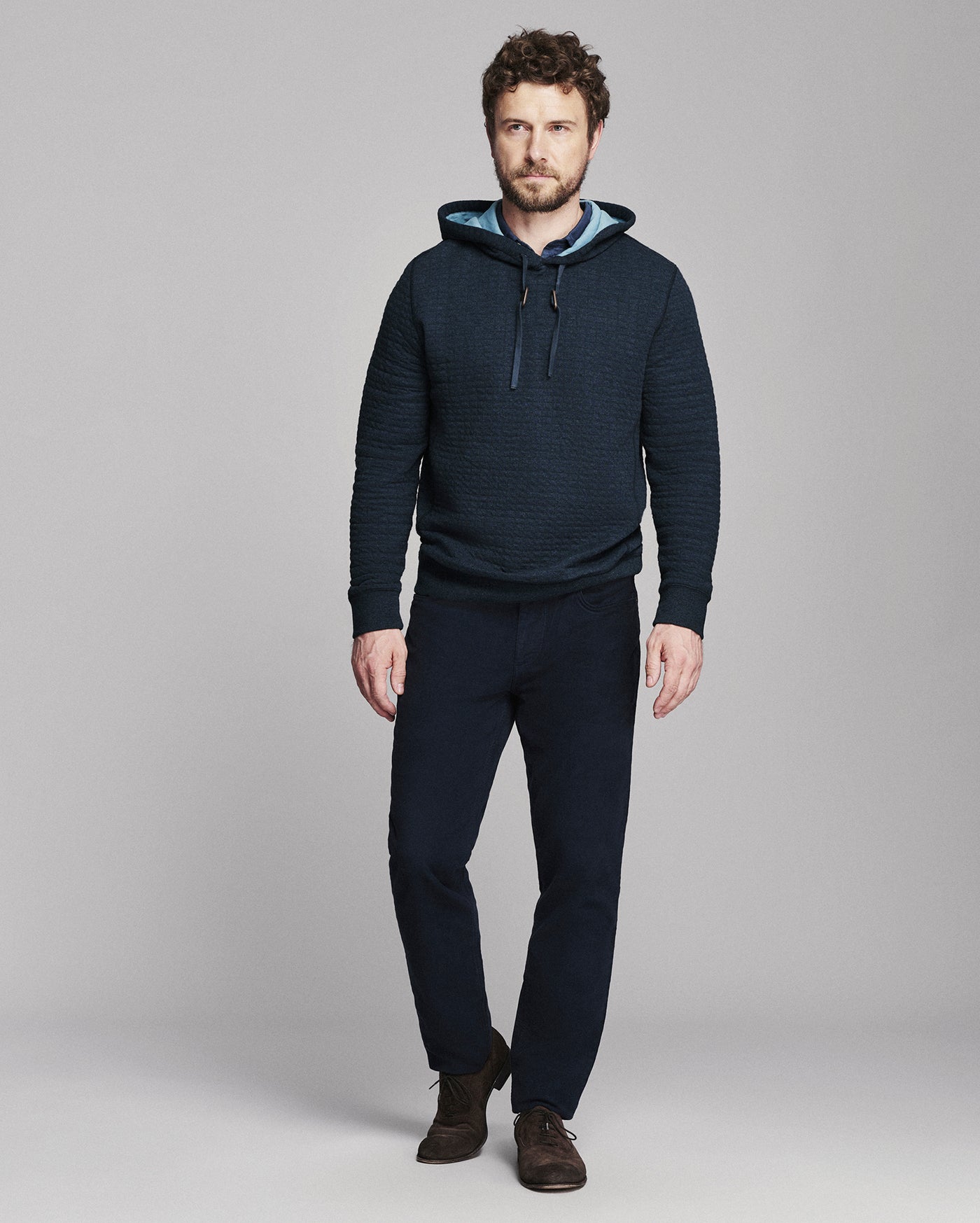 Model is 6'2" wearing size medium.