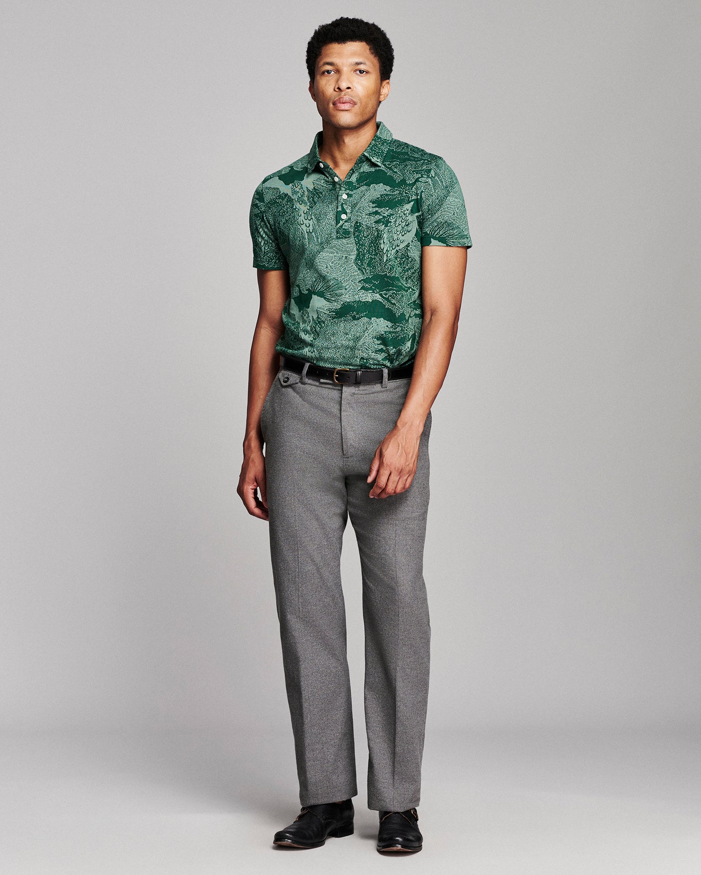 Model is 6'2" wearing size medium.