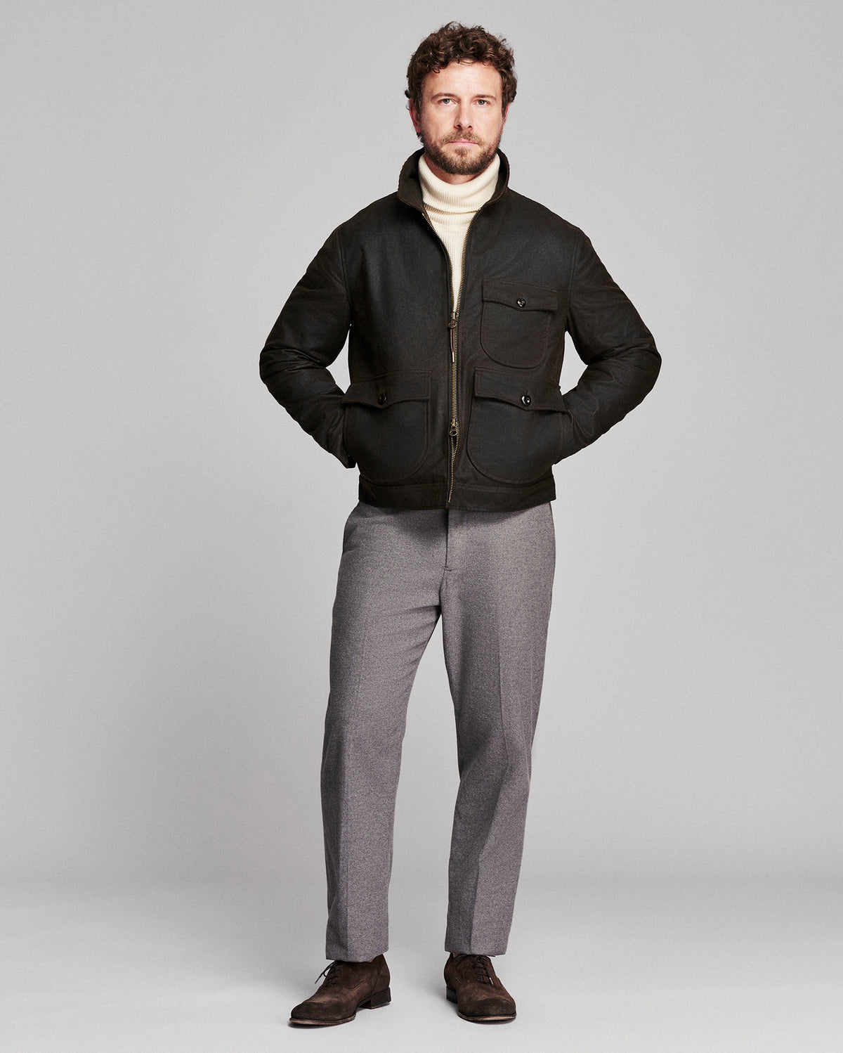 Model is 6'2" wearing size medium.