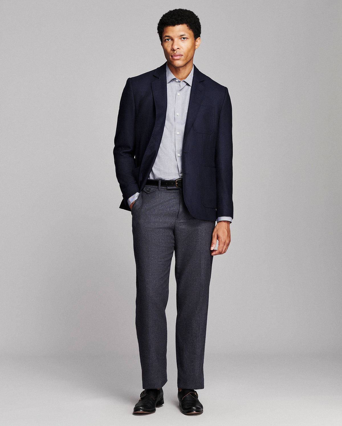 Model is 6'2" wearing size 38R.