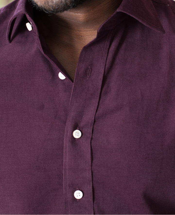 Plum, Linen, Spread Collar