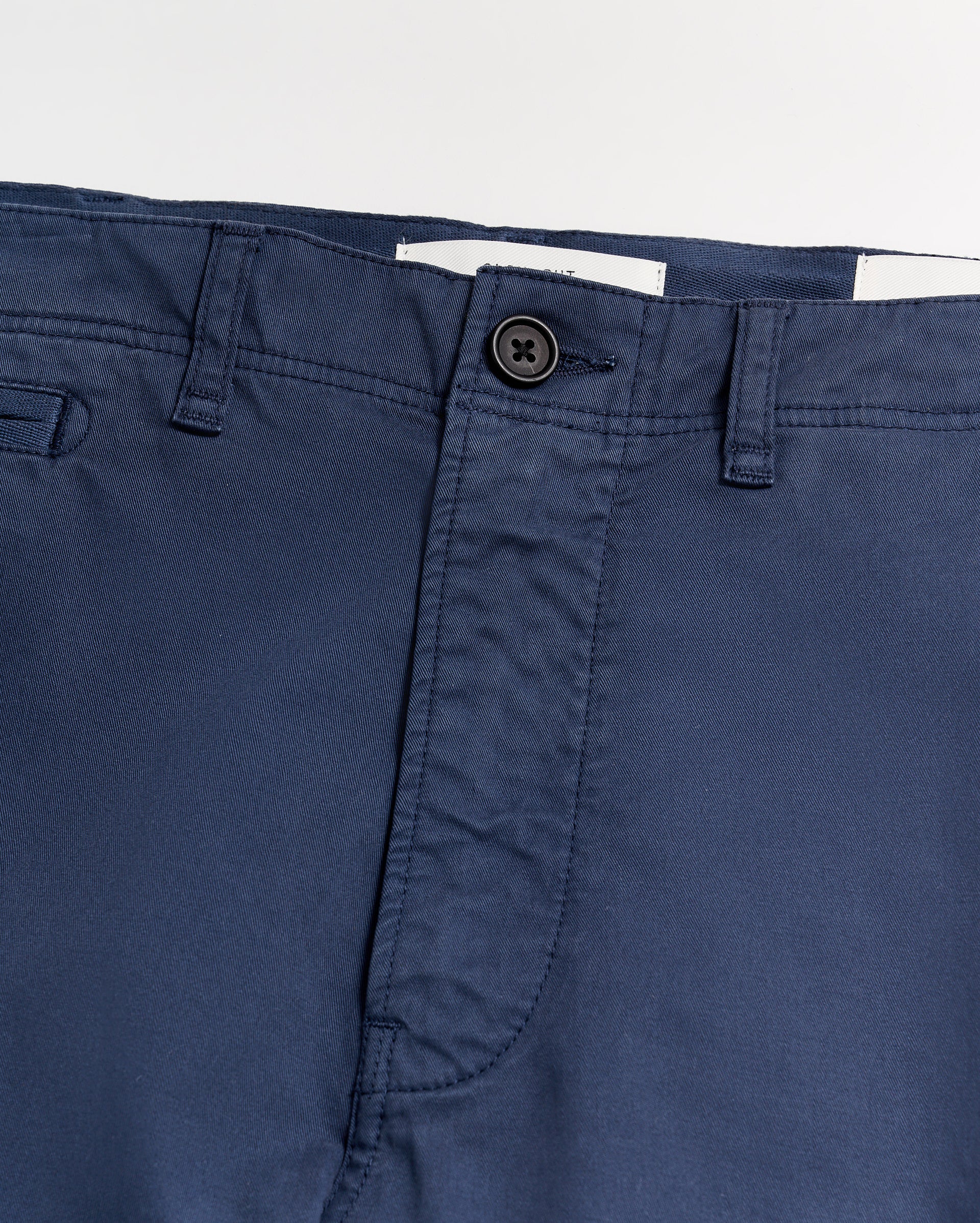Chino Pant in Carbon Blue